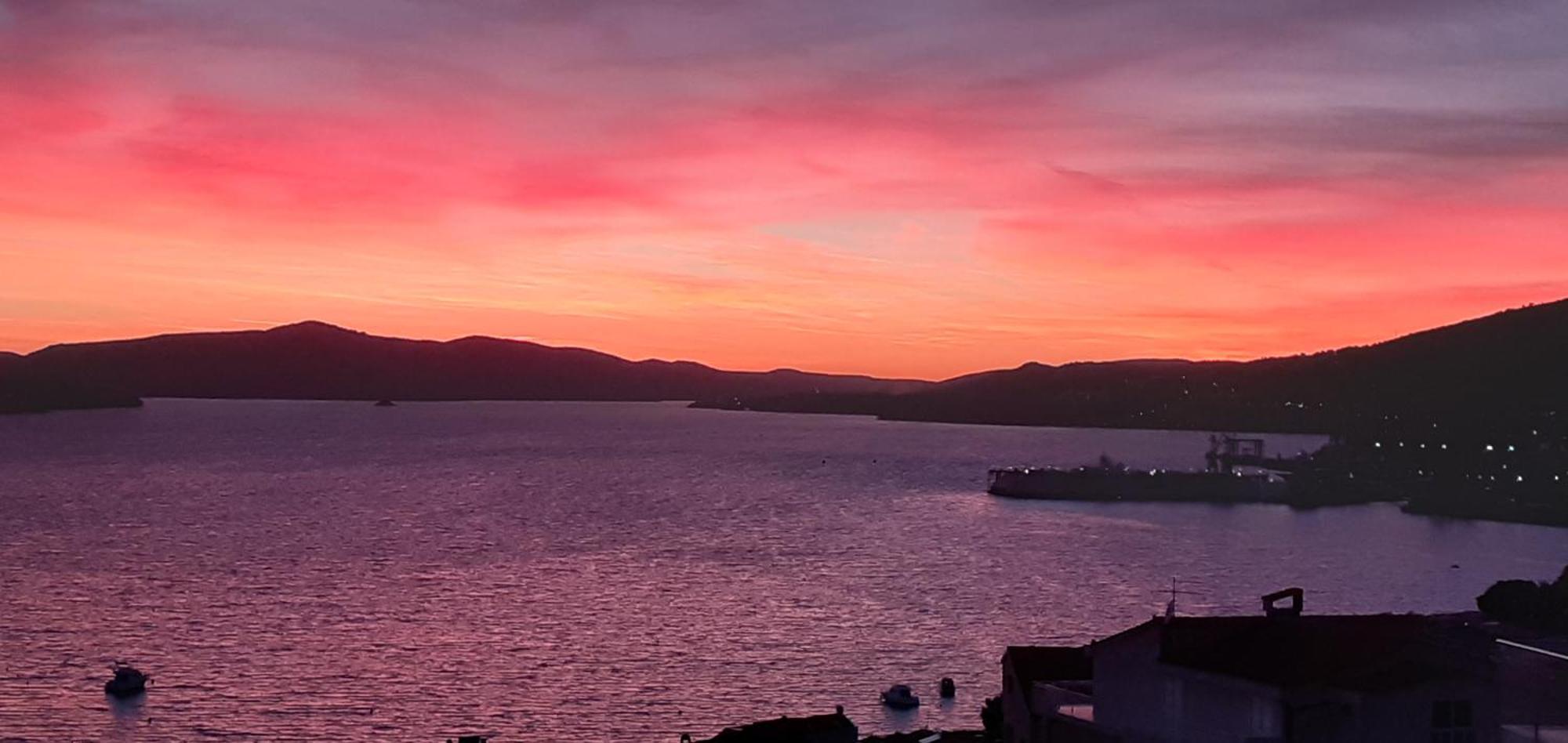 Apartmarin Trogir Exteriör bild