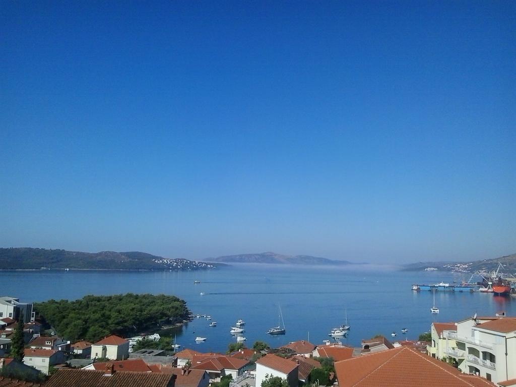 Apartmarin Trogir Exteriör bild